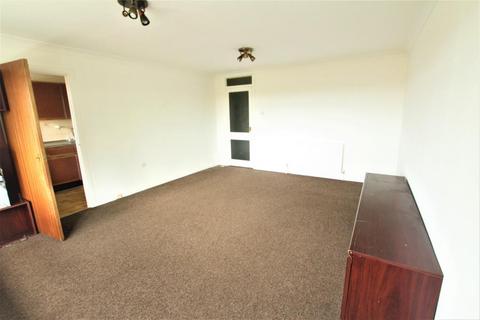 2 bedroom flat to rent, Park Court, Preston Road, HA3 0QR