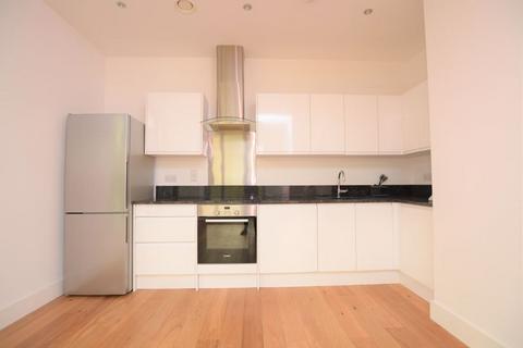 2 bedroom apartment to rent, Cornwall House, High Street