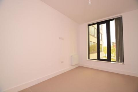 2 bedroom apartment to rent, Cornwall House, High Street