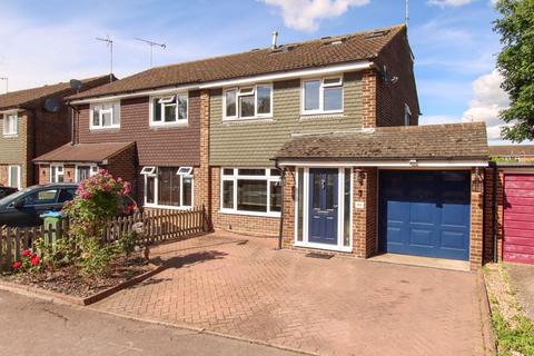 4 bedroom semi-detached house for sale, Overstrand, Aston Clinton