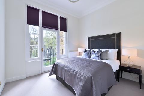 2 bedroom flat to rent, Somerset Court, 7-81 Lexham Gardens, London, W8