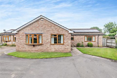 3 bedroom bungalow to rent, Gore End Road, Ball Hill, Berkshire, RG20