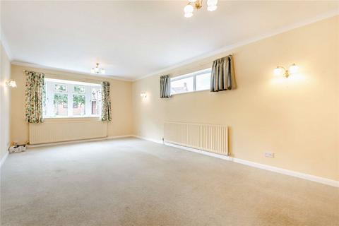 3 bedroom bungalow to rent, Gore End Road, Ball Hill, Berkshire, RG20