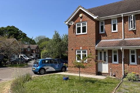 3 bedroom semi-detached house to rent, Thyme Avenue, Whiteley