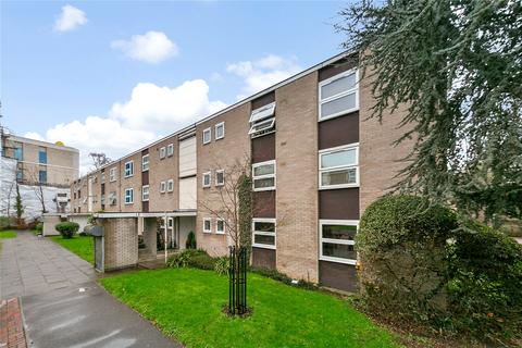 2 bedroom apartment to rent, Hepple Close, Isleworth, Middlesex, TW7