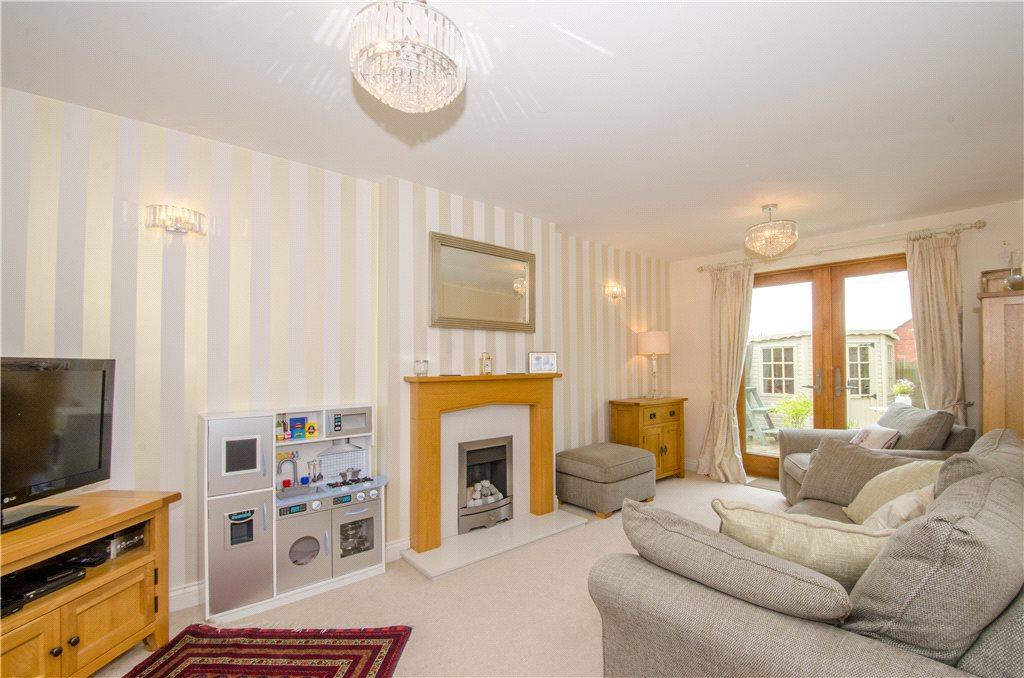 The Croft, Kidderminster Road, Cutnall Green, Droitwich, WR9 3 bed semi