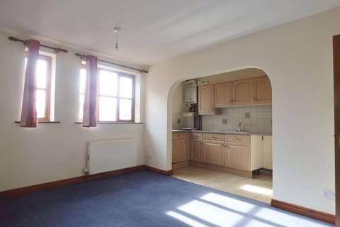 2 bedroom apartment to rent, Union Road, Ryde
