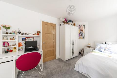 2 bedroom apartment for sale, Sellons Avenue, Harlesden NW10