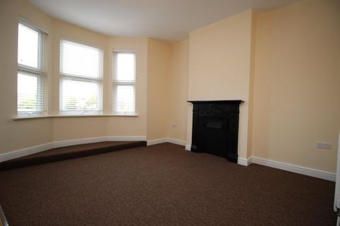 2 bedroom flat to rent, Woodlands Park Road, Turnpike Lane N15