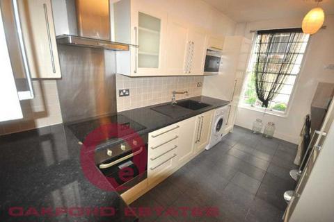 4 bedroom flat to rent, Prince Regent Mews, Euston, London NW1