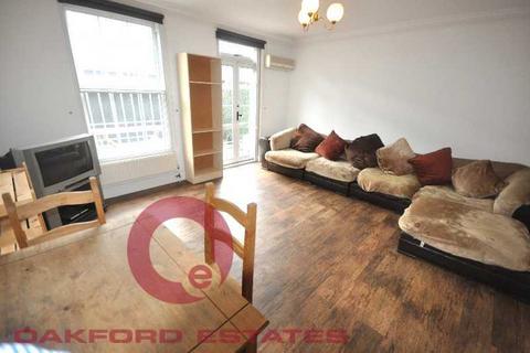 4 bedroom flat to rent, Prince Regent Mews, Euston, London NW1