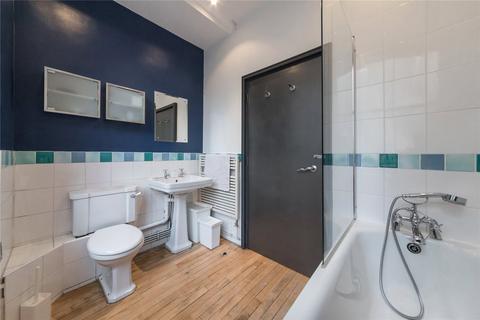 2 bedroom flat to rent, Clerkenwell Road, Clerkenwell, London