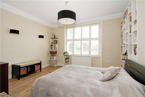 4 bedroom maisonette to rent, Sutherland Avenue, London