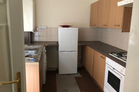 2 bedroom flat to rent, Benwell, Newcastle Upon Tyne  NE4