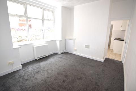 Studio to rent, Keswick Road, Blackpool