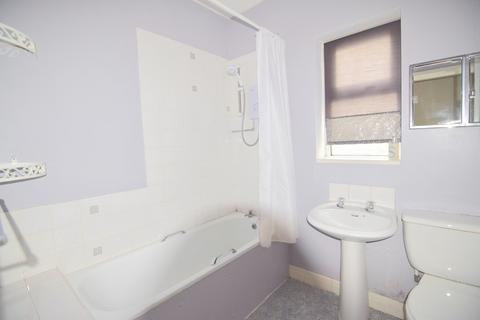 1 bedroom ground floor flat to rent, Warbreck Drive, North Shore