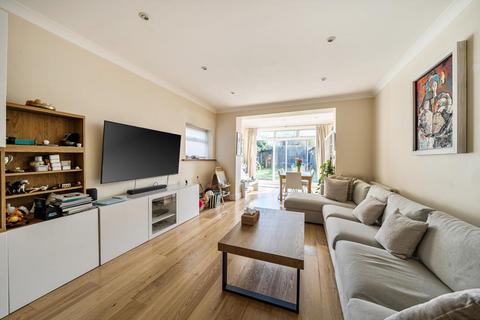 5 bedroom detached house to rent, North End Road,  Hampstead,  NW11
