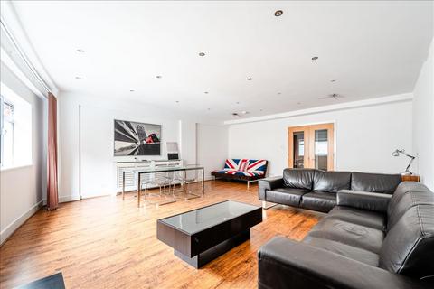 3 bedroom apartment to rent, Hatton Garden, Clerkenwell, London, EC1N