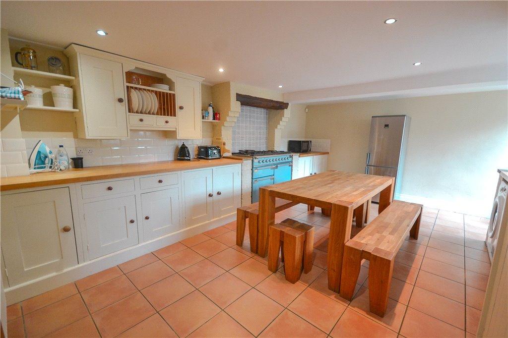 West Green, Stokesley, North Yorkshire 3 bed end of terrace house £