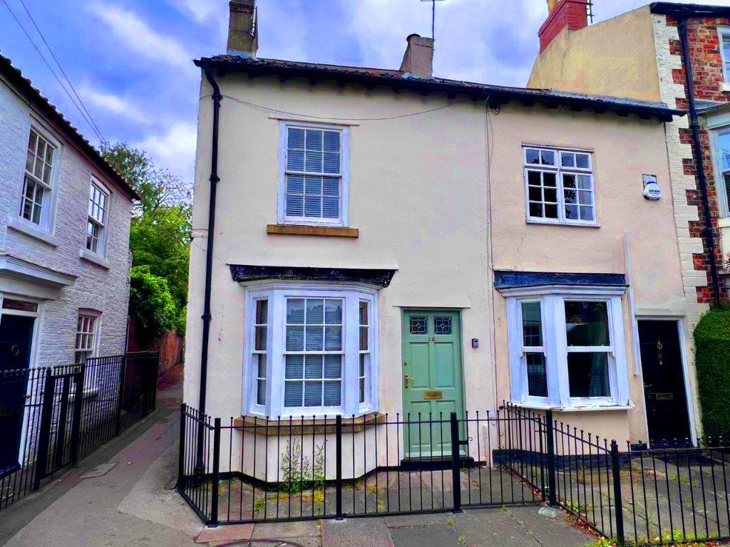 West Green, Stokesley, North Yorkshire 3 bed end of terrace house £