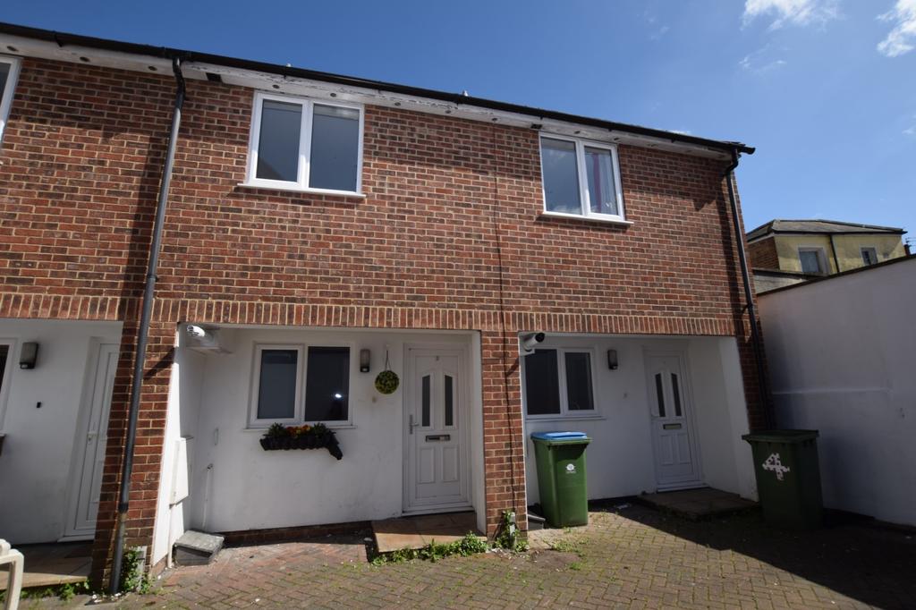 Gatehouse Mews, Sudley Road, Bognor Regis, PO21 2 bed terraced house