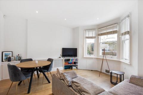 2 bedroom flat to rent, Fulham Park Gardens, Fulham, London, SW6