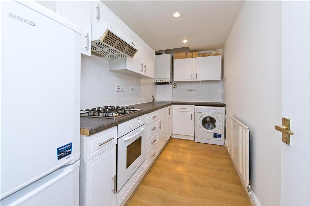 Apartment in London - View 2