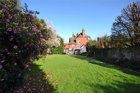 5 bedroom house for sale, Quadrille Court, St. Thomas Street, Lymington, Hampshire, SO41