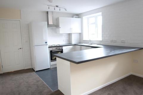 2 bedroom flat to rent, High Street, Orpington, Kent, BR6 0PF