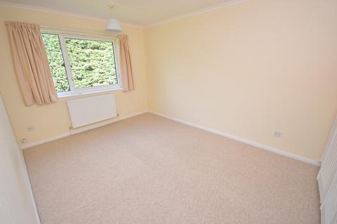 2 bedroom flat to rent, Chalgrove Road, Lea Park, Thame