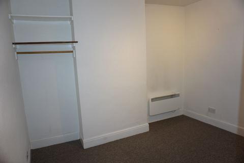 1 bedroom flat to rent, WESTON ROAD, OLNEY