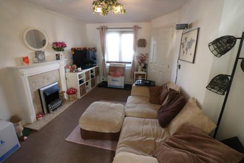 2 bedroom end of terrace house to rent, Meden Avenue, Brough, East Yorkshire