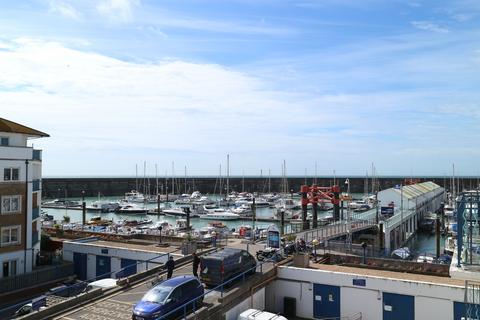 2 bedroom apartment to rent, Sovereign Court, Brighton Marina Village