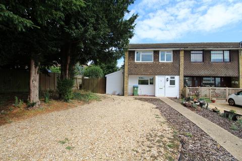 3 bedroom end of terrace house to rent, Dormy Close, Sarisbury Green