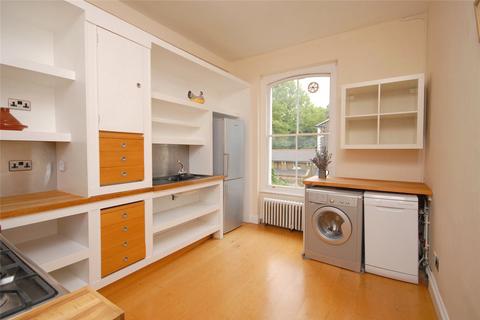3 bedroom apartment to rent - Vanbrugh Park, London, SE3