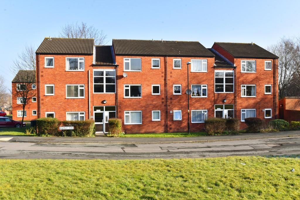Bewerley Road, Harrogate 1 bed ground floor flat £90,000