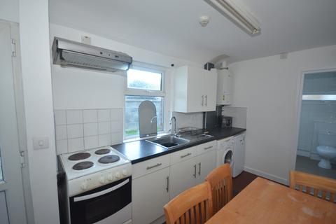 1 bedroom apartment to rent, Park Avenue, Aberystwyth