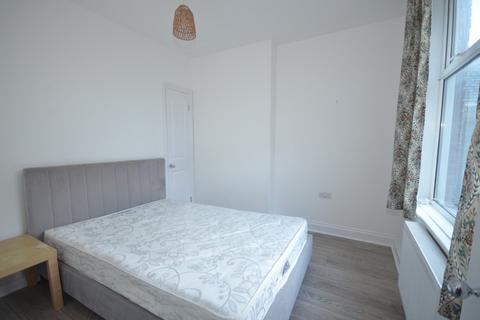 1 bedroom apartment to rent, Park Avenue, Aberystwyth