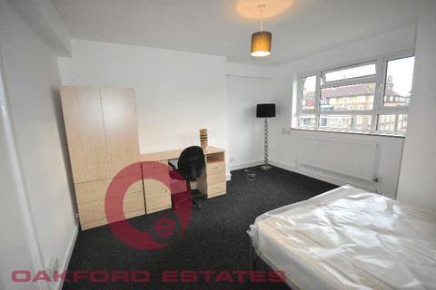 2 bedroom flat to rent, Augustus Street, Euston, London NW1