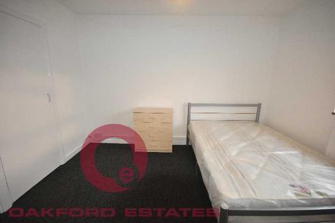 2 bedroom flat to rent, Augustus Street, Euston, London NW1