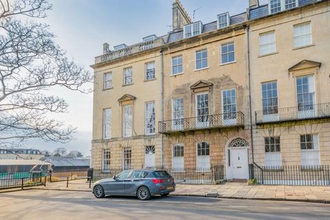 1 bedroom flat to rent, Green Park, Bath