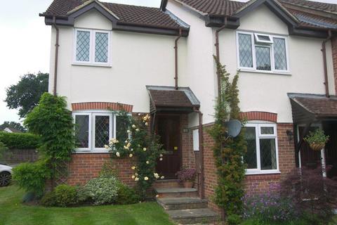 1 bedroom terraced house to rent, Sherwood Close, Fetcham