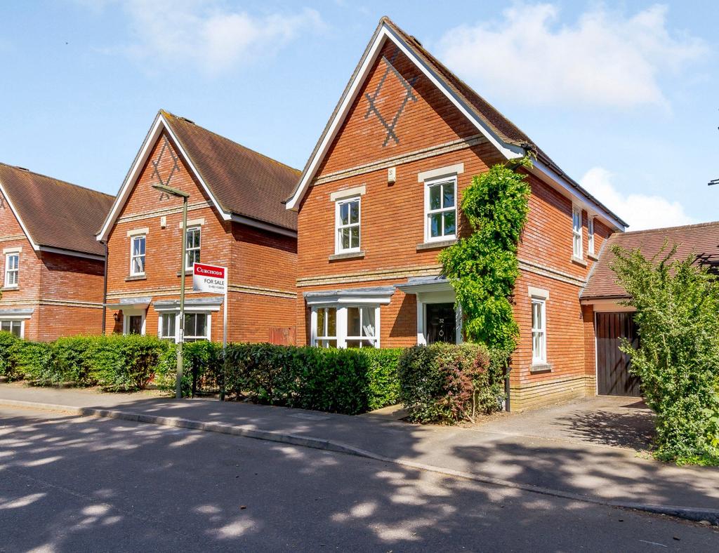 Property For Sale In Surrey Buy Properties In Surrey Zoopla