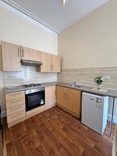 Studio to rent, Hagley Road, Edgbaston, Birmingham, B17
