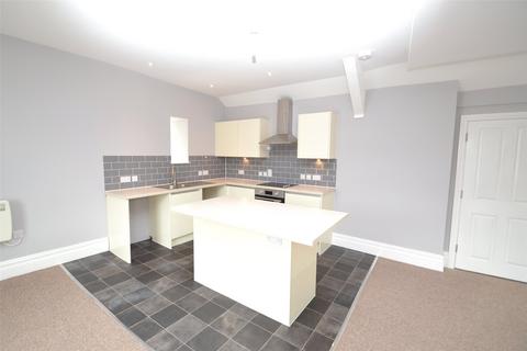 4 bedroom apartment to rent, Tantons Court, New Road, Bideford, North Devon, EX39
