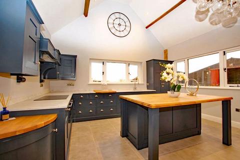 undefined, MANOR FARM BARNS, WELLS ROAD, HEALING