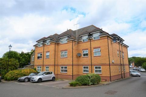 2 bedroom apartment for sale, Sydenham Gardens, Slough