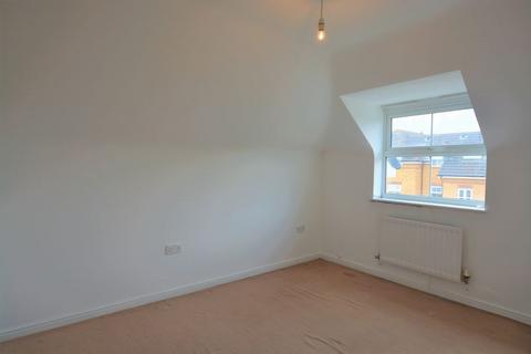 2 bedroom apartment for sale, Sydenham Gardens, Slough