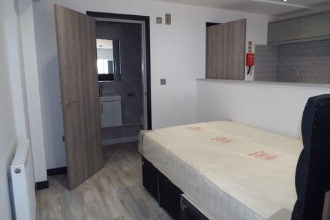 1 bedroom apartment to rent, R.S.Apartments, Hubert Road, Selly Oak, Birmingham, B29 6ET
