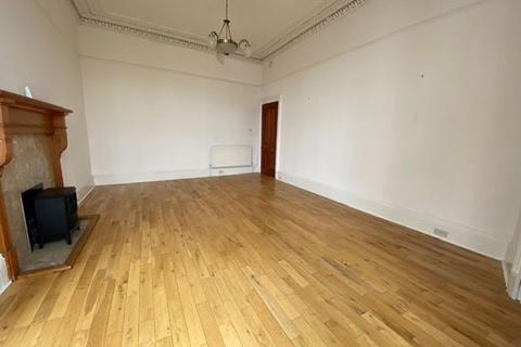 3 bedroom apartment to rent, Crow Road, Partick, Glasgow